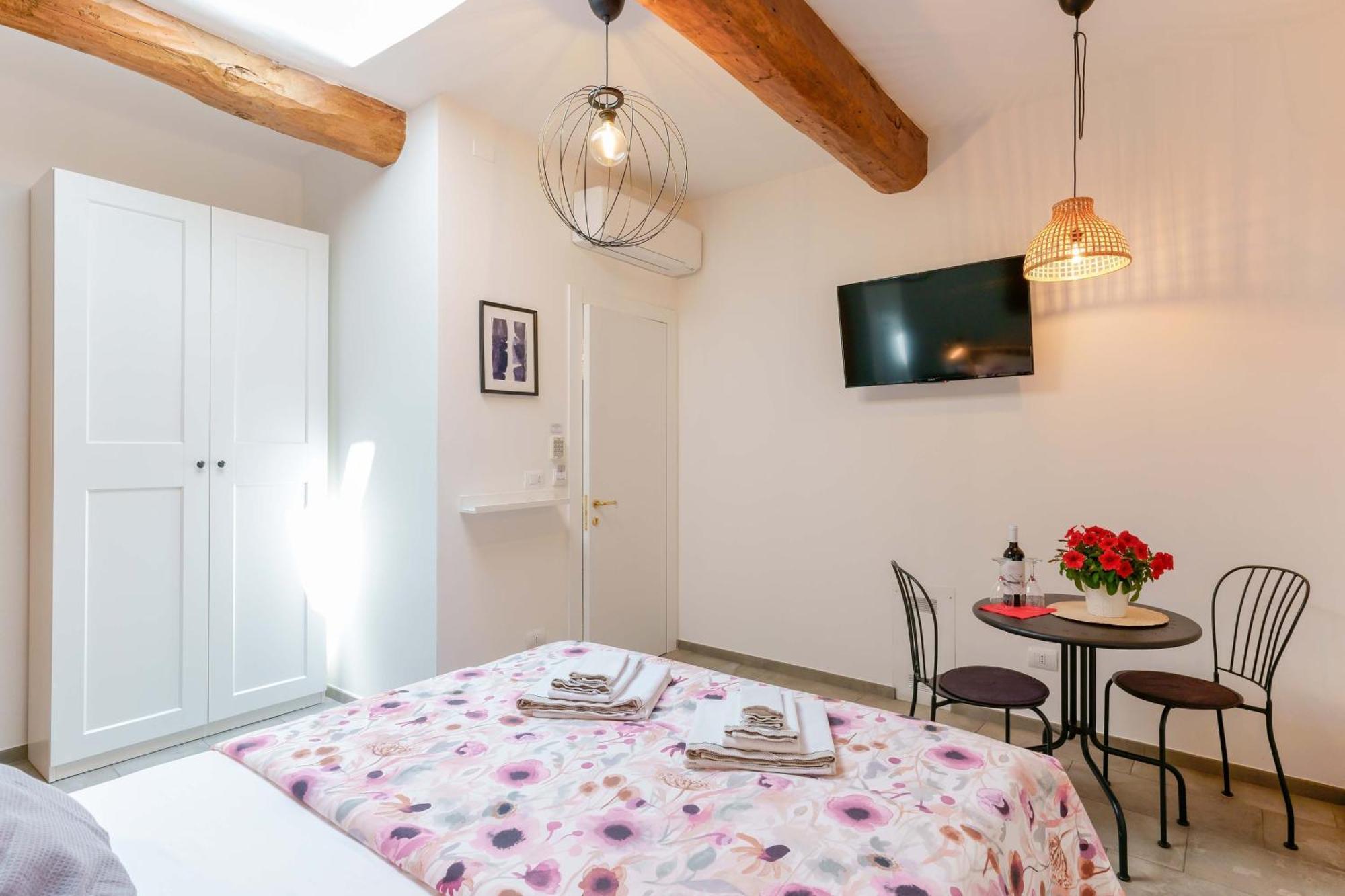 B&B Il Viaggio Bologna — Photos 1